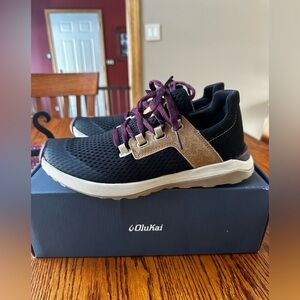 OluKai Wailuku Women's Sneaker - Black